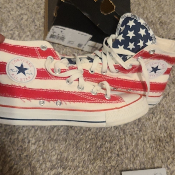 Custom Converse - Picture 2 of 5